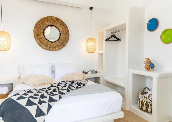 Harmony Luxury Naxos